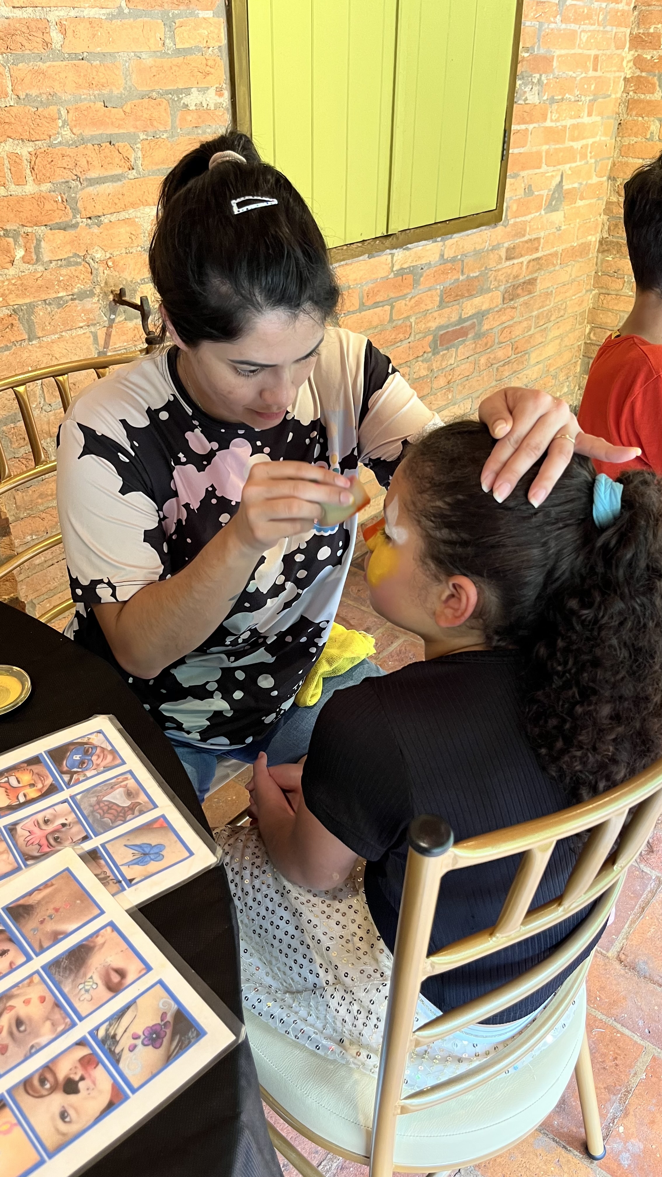 Natal Solidário 2025 - Distribuição de presentes